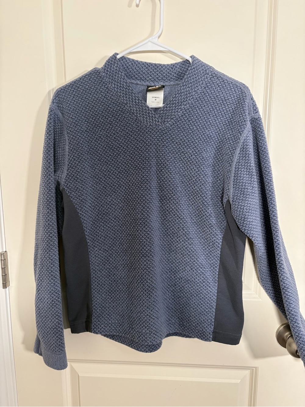 REI Women's Blue Textured Crewneck Pullover